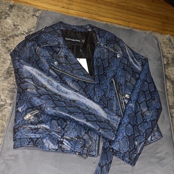 CALVIN KLEIN BLUE PATTERN BIKER JACKET - Picture 3 of 6